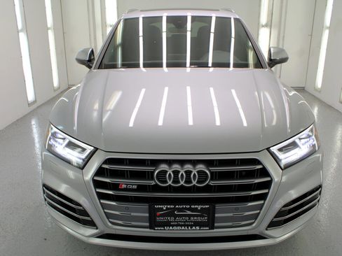 Used 2020 Audi SQ5 Premium Plus w/ Premium Plus Package image 3