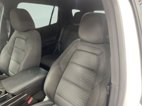 Used 2025 Chevrolet Equinox LT AWD/4WD image 15