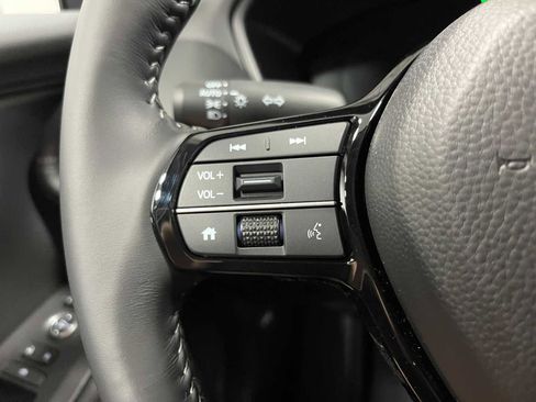 New 2026 Honda HR-V EX-L image 17