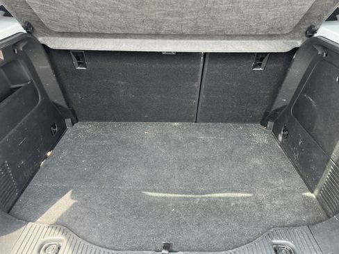 Used 2018 Chevrolet Trax LS FWD image 12