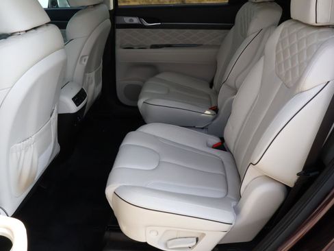 Used 2020 Hyundai Palisade Limited image 20