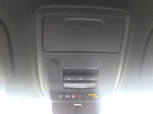 Used 2024 Chevrolet Traverse LT w/ LPO, Floor Liner Package FWD image 29