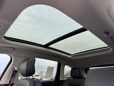 New 2026 Lincoln Nautilus Premier w/ Equipment Group 102A image 31