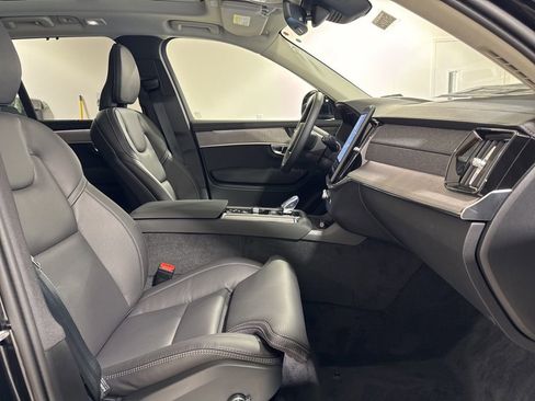 New 2026 Volvo XC90 T8 Ultra w/ Protection Package Premier AWD/4WD image 29