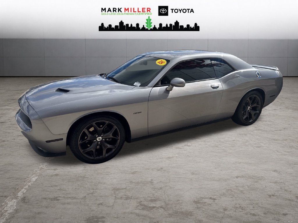Used 2018 Dodge Challenger R/T w/ Driver Convenience Group RWD 360° Tour