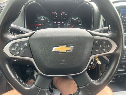 Used 2022 Chevrolet Colorado LT w/ Fleet Safety Package RWD image 23