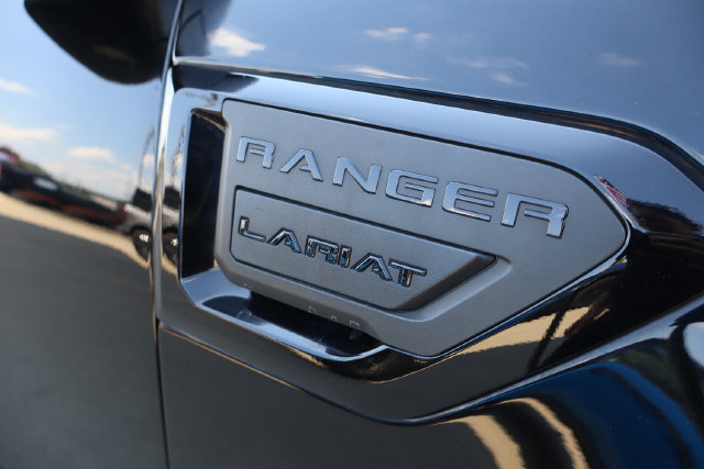 Used 2019 Ford Ranger Lariat w/ Black Appearance Package RWD image 9