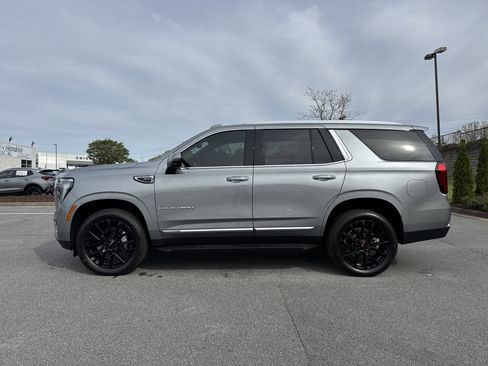 New 2026 GMC Yukon Elevation image 7