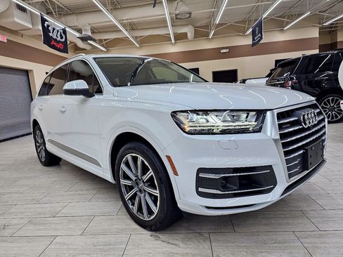Used 2018 Audi Q7 3.0T Prestige AWD/4WD image 4