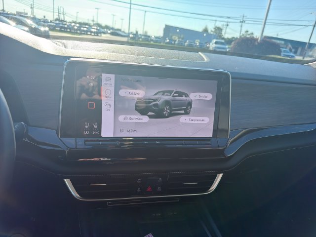 Certified 2024 Volkswagen Atlas SEL AWD/4WD image 19