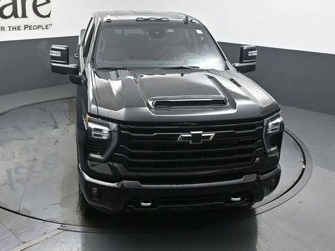 New 2026 Chevrolet Silverado 2500 High Country w/ High Country Premium Package AWD/4WD image 37