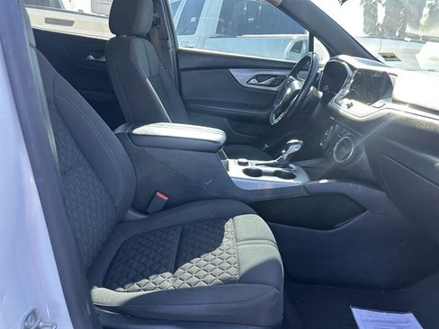 Used 2019 Chevrolet Blazer LT image 33