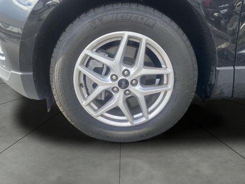 Certified 2024 Ford Edge SEL w/ Convenience Package AWD/4WD image 19