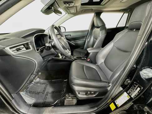 Certified 2023 Toyota Corolla Cross XLE w/ Convenience Package AWD/4WD image 12
