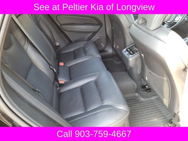 Used 2025 Volvo XC60 B5 Ultra w/ Protection Package Premier AWD/4WD image 13