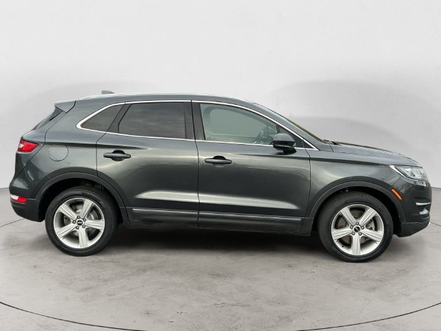 Used 2017 Lincoln MKC Premiere AWD/4WD image 4