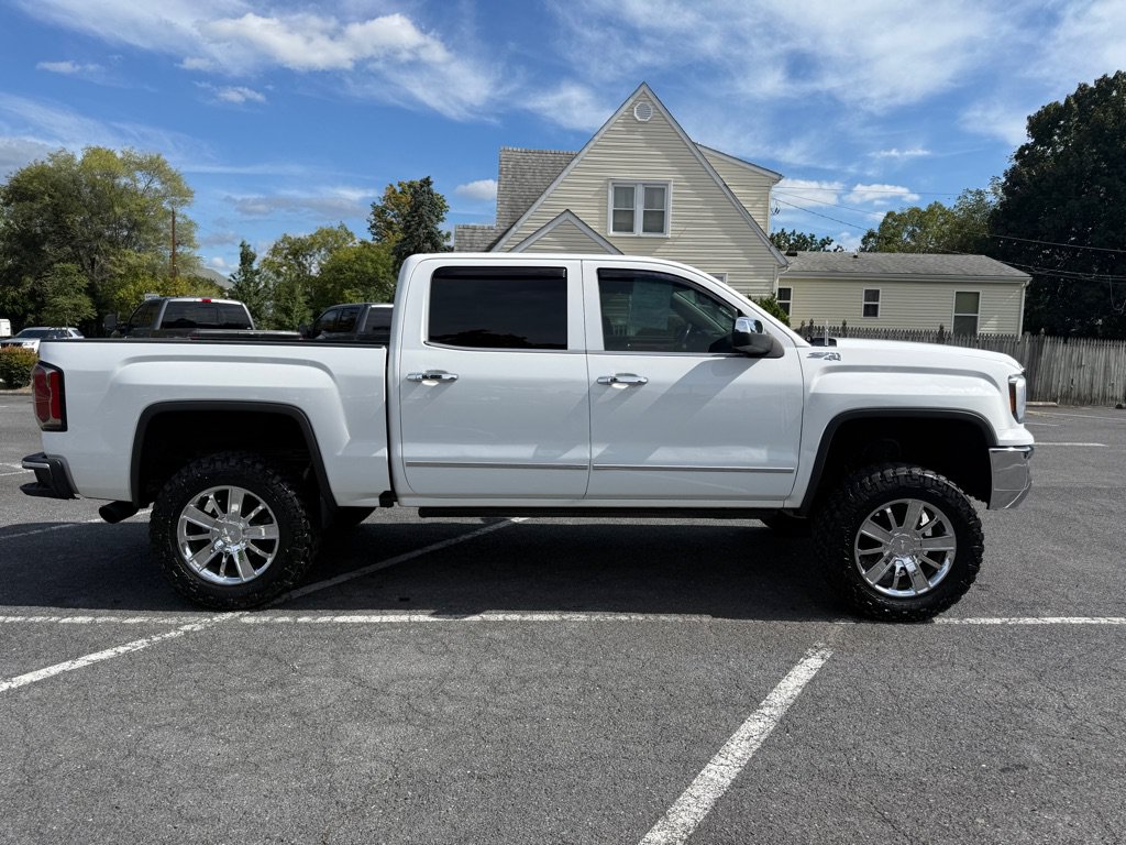 Used 2018 GMC Sierra 1500 SLT w/ SLT Premium Package AWD/4WD image 1