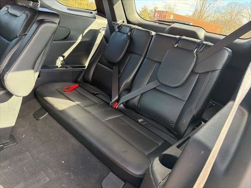 Certified 2022 Ford Explorer ST w/ Equipment Group 401A image 16