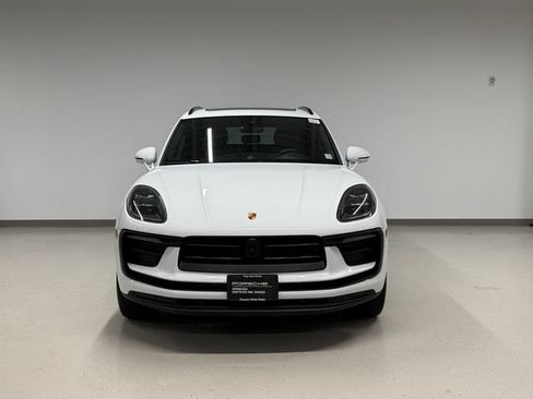 Certified 2026 Porsche Macan AWD/4WD image 6