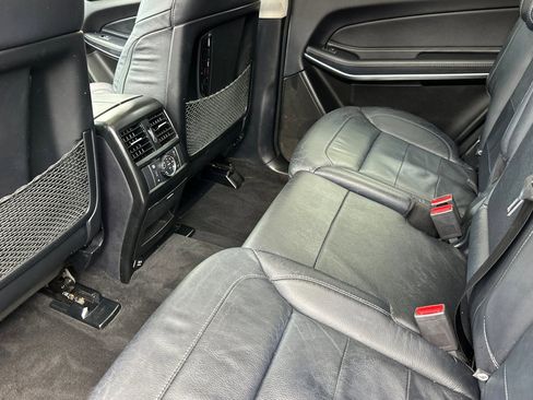 Used 2018 Mercedes-Benz GLS 550 4MATIC image 28