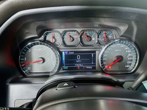 Used 2018 GMC Sierra 1500 SLT AWD/4WD image 18