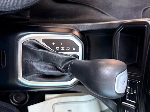 Used 2018 Jeep Renegade Sport w/ Power & Air Group image 22