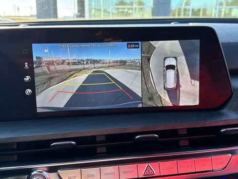 Used 2025 Kia Telluride SX Prestige X-Line image 32