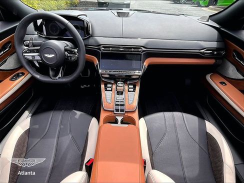 Used 2026 Aston Martin Vanquish Convertible RWD image 13