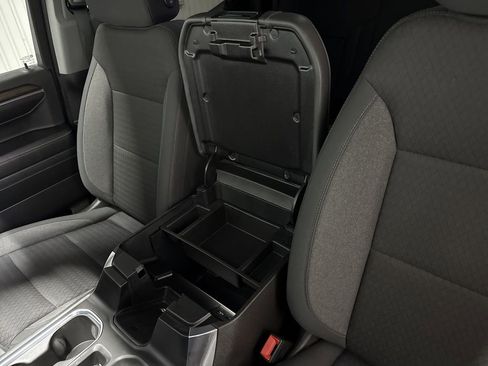 Used 2023 Chevrolet Silverado 1500 LT Trail Boss w/ Convenience Package II image 36