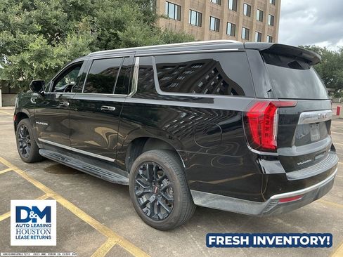 Used 2023 GMC Yukon XL SLT RWD image 5