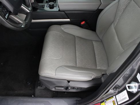 Used 2023 Toyota Tundra Limited RWD image 15
