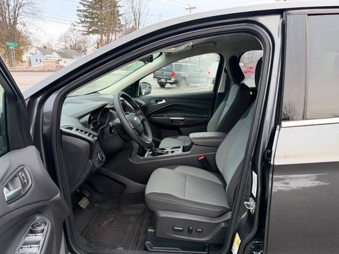 Used 2019 Ford Escape SE AWD/4WD image 9