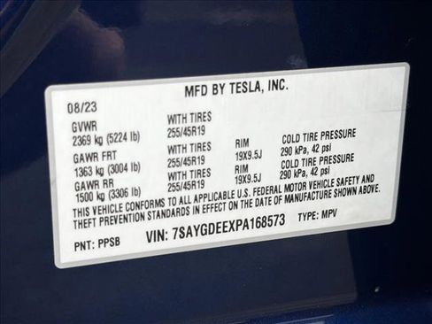 Used 2023 Tesla Model Y Long Range image 28