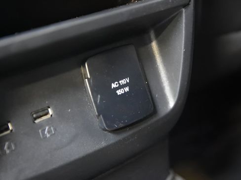 Used 2021 Ford Ranger XLT w/ Tremor Off-Road Package AWD/4WD image 33