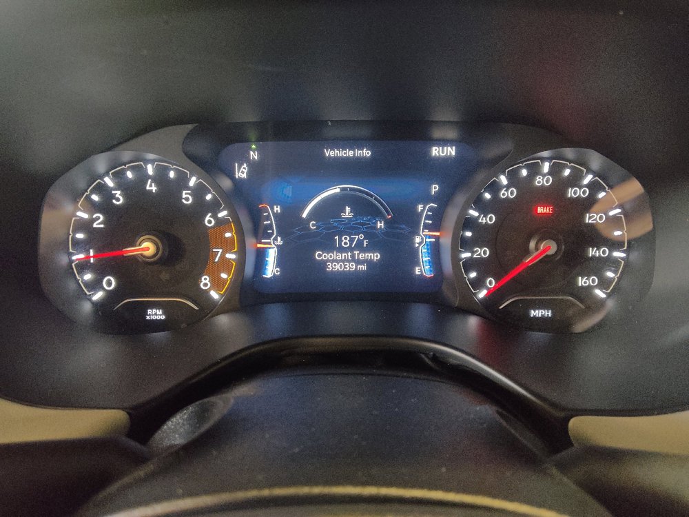 Used 2025 Jeep Compass Limited AWD/4WD image 23
