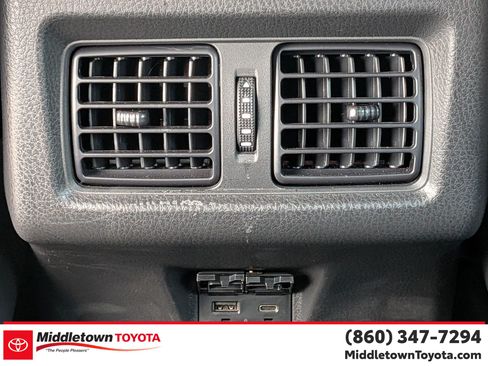Certified 2025 Toyota Camry SE AWD/4WD image 27