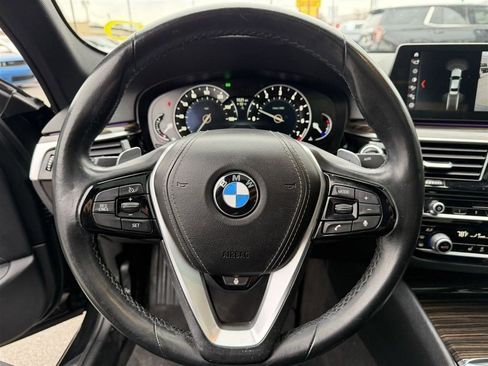 Used 2018 BMW 530i xDrive image 23