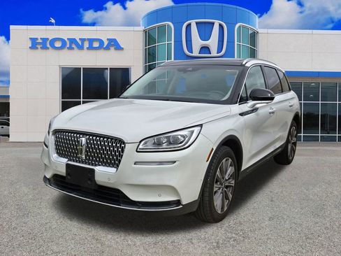 Used 2022 Lincoln Corsair Reserve w/ Equipment Group 201A AWD/4WD image 4