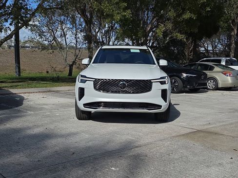 New 2026 Volvo XC90 T8 Plus w/ Protection Package Premier AWD/4WD image 2