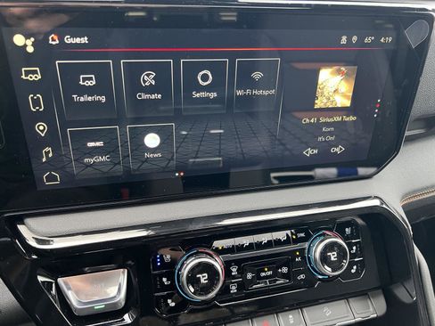 New 2026 GMC Sierra 2500 AT4 image 34