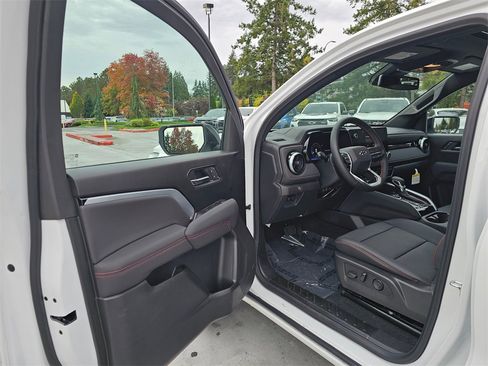 New 2026 Chevrolet Colorado Z71 w/ Technology Package image 19