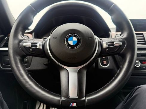Used 2013 BMW 335i xDrive Sedan AWD/4WD image 18