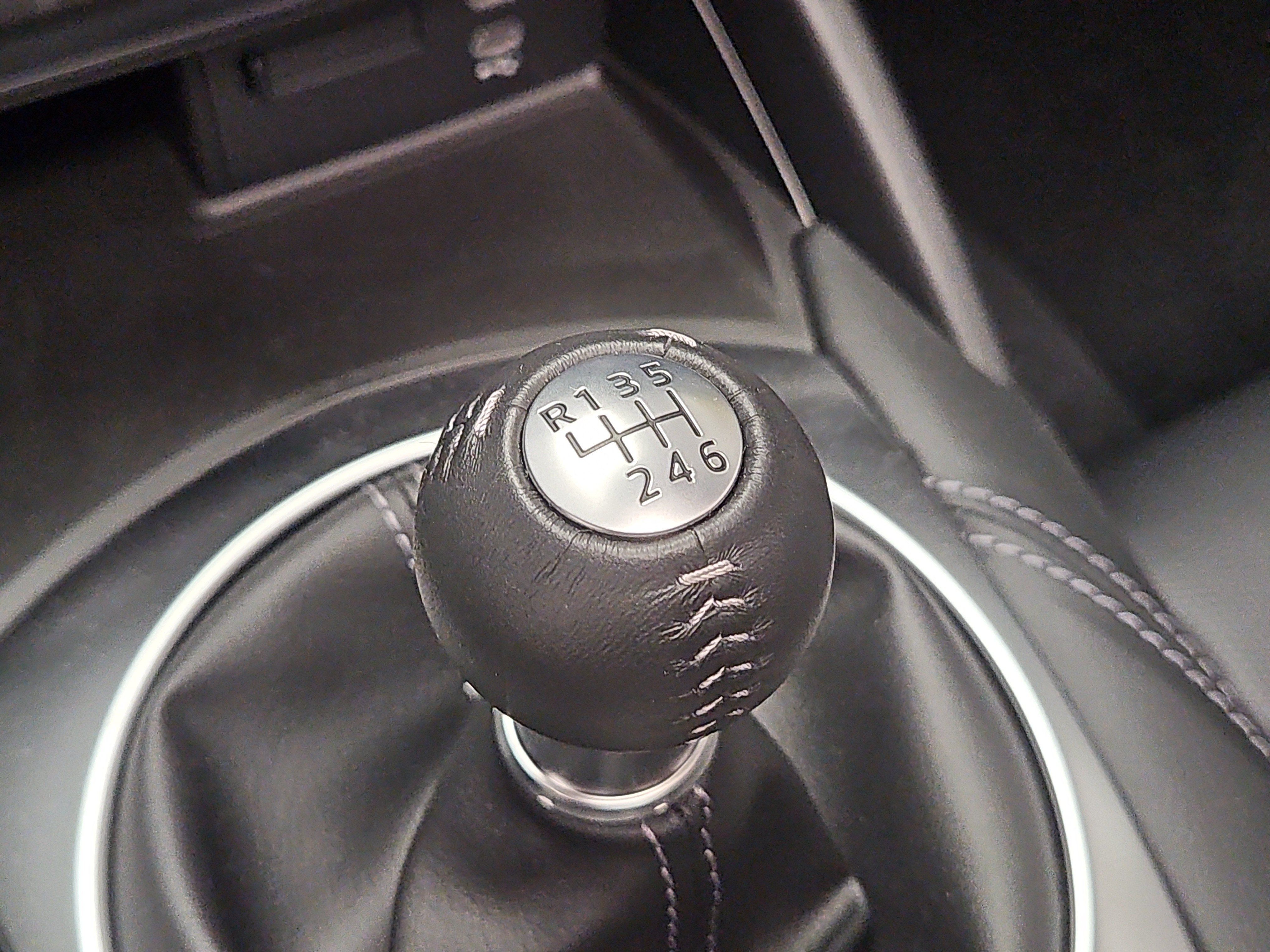New 2026 MAZDA MX-5 Miata Grand Touring w/ Appearance Package RWD image 13