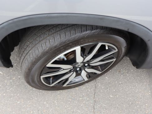 Used 2022 Honda Pilot Touring image 45