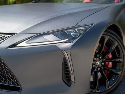 Used 2022 Lexus LC 500 Convertible w/ Touring Package RWD image 4