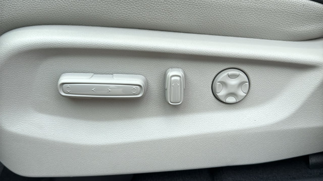 New 2026 Honda Odyssey Touring image 11