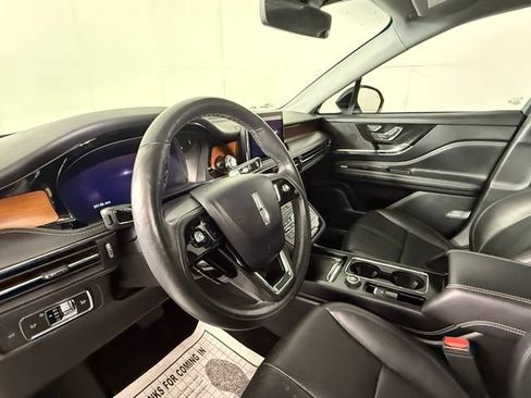 Used 2022 Lincoln Corsair Reserve w/ Elements Package FWD image 7