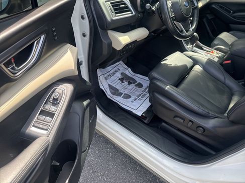 Used 2022 Subaru Ascent Limited w/ Technology Package image 14