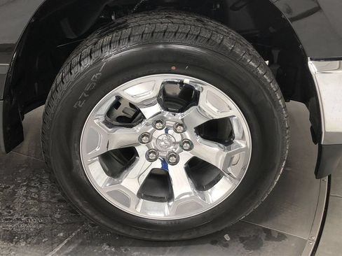 Used 2020 RAM 1500 Big Horn AWD/4WD image 2