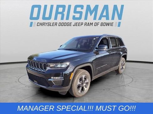 New 2024 Jeep Grand Cherokee Limited 4xe image 8